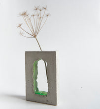 Načíst obrázek do prohlížeče Galerie, Tiny Green Brick
