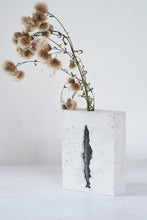 Načíst obrázek do prohlížeče Galerie, a vase made out of recycled glass and raw concrete set in white minimalistic interior on a table with decent flower.
